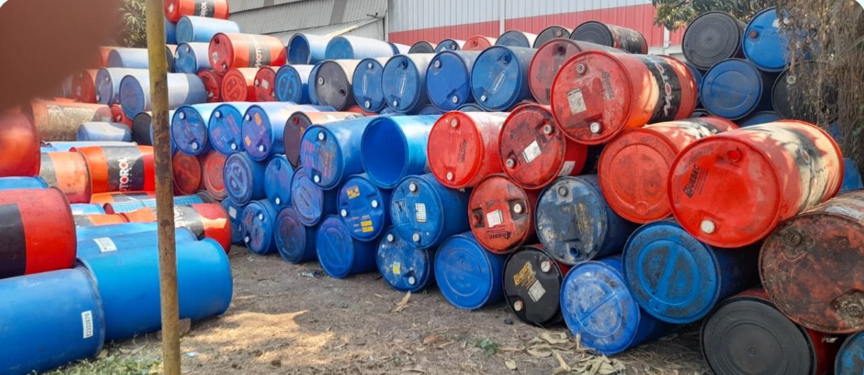 Mixed MS and HDPE drums